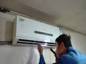 苏尼特左格力空调电话是多少