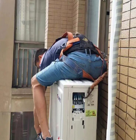 苏尼特左空调移机